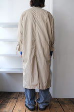 Load image into Gallery viewer, FOOD WASTE DYED CANVAS COAT / BEIGE