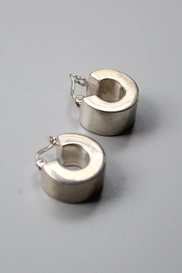 925 SILVER EARRINGS / SILVER