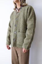 Load image into Gallery viewer, CARDIGAN / FRESH MOSS TUMBLE WOOL