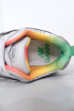 Load image into Gallery viewer, NEW BALANCE/GANNI | 2002R SNEAKERS M2002RGD RAINBOW [USED]