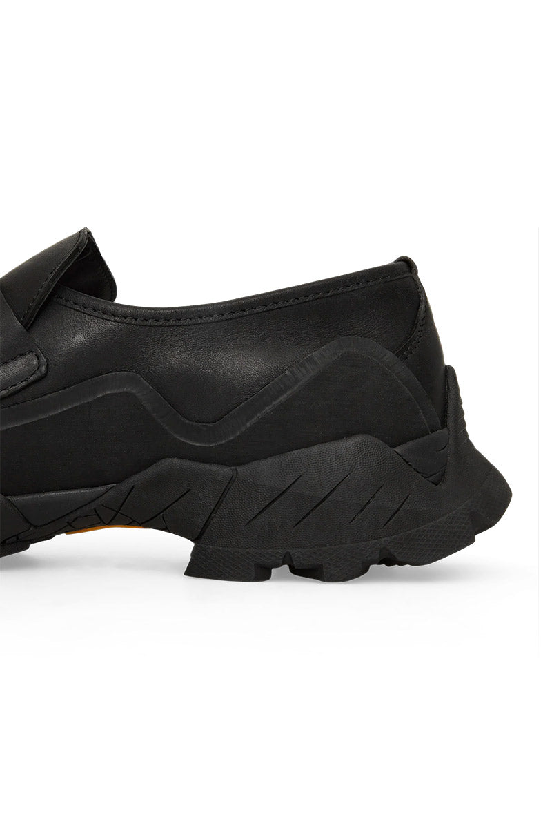 ROA | LOAFER / BLACK トレッキングシューズ – STOCK