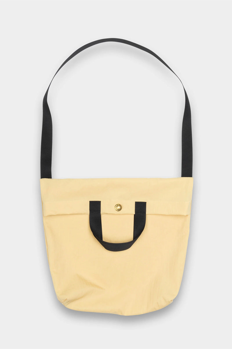 R16 BAG-1 / SAND NYLON