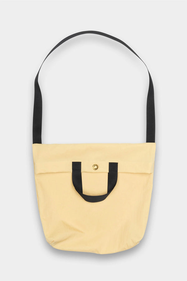 R16 BAG-1 / SAND NYLON