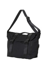 Load image into Gallery viewer, GABARDINE BODY BAG / BLACK 