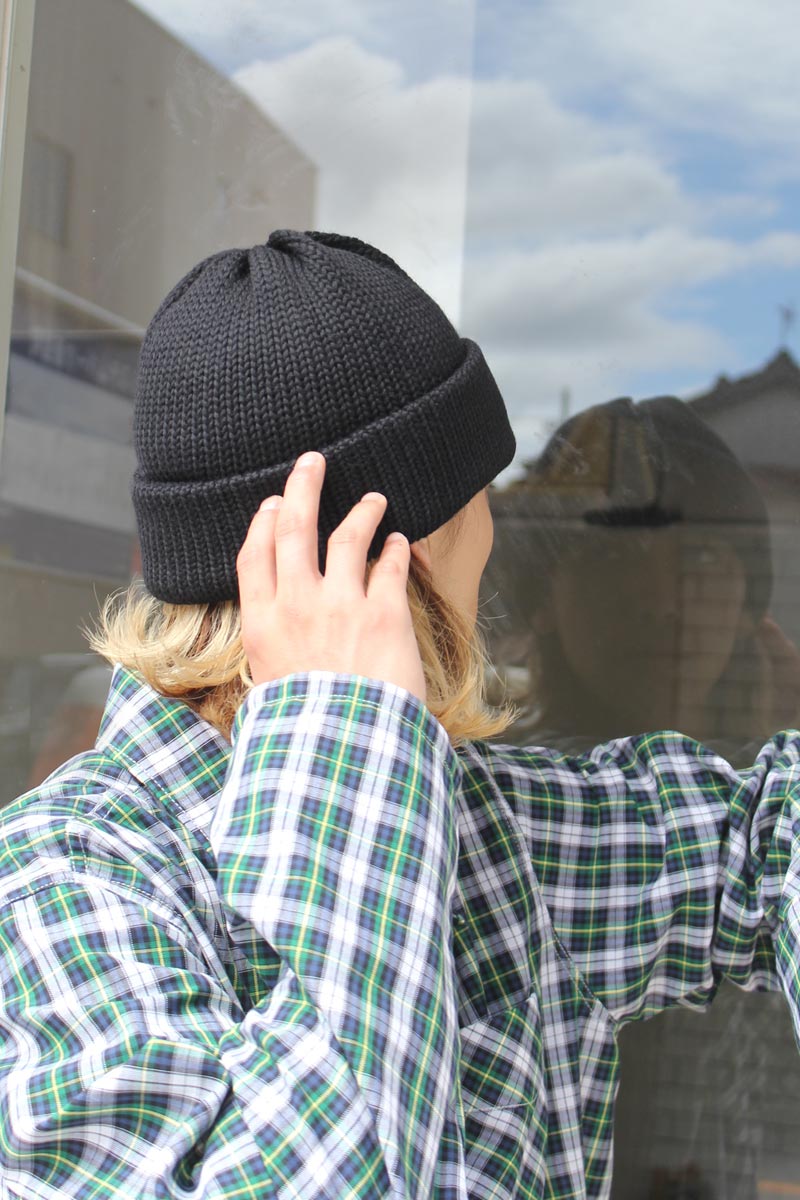 WOOL STANDARD KNIT / BLACK 
