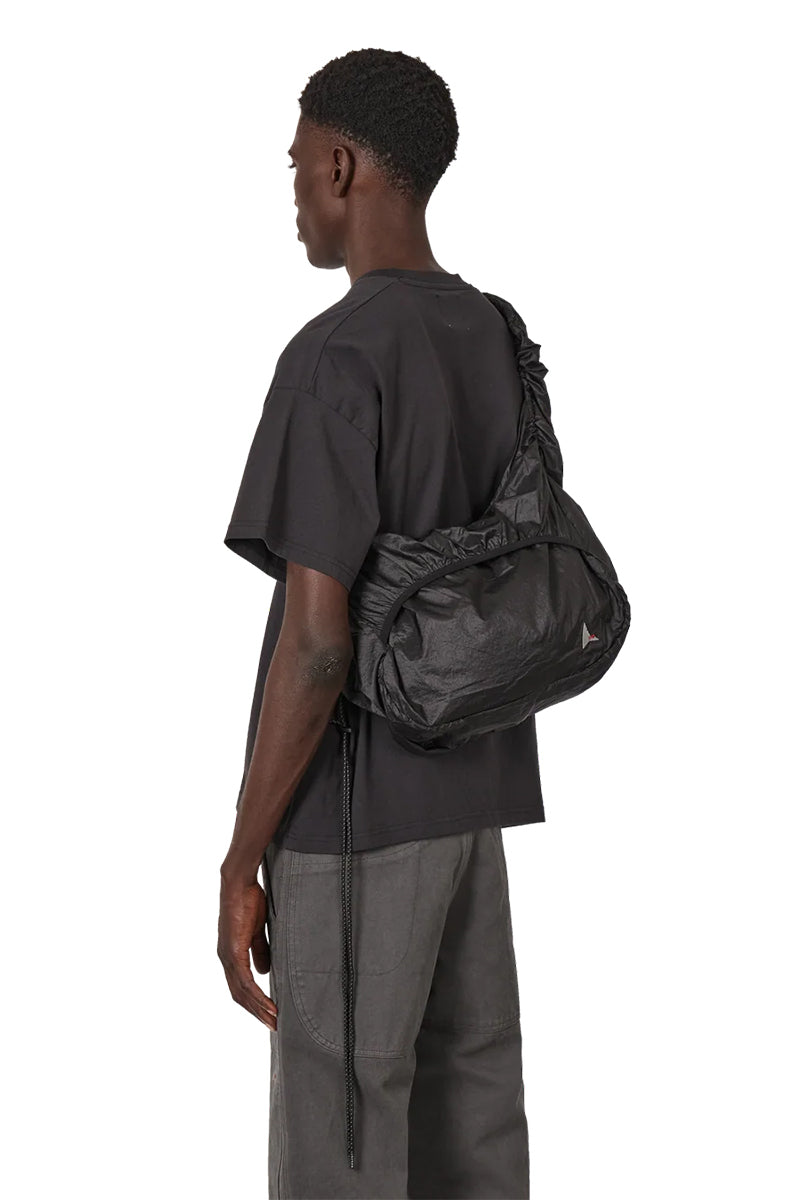 LAKI SMALL PACKABLE KNOT BAG / BLACK