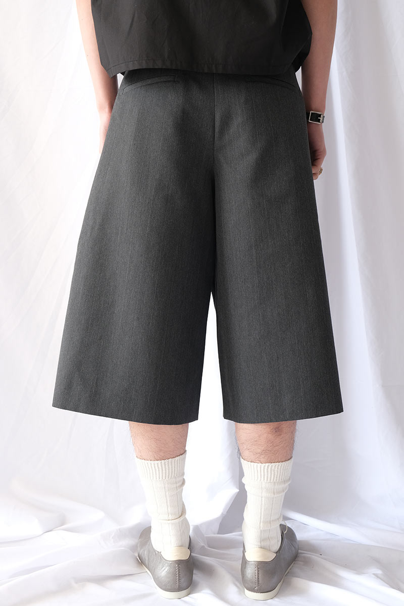 SPLIT SHORTS / SHARK PINSTRIPE HERRINGBONE