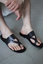 Load image into Gallery viewer, 4304 CUOIO SANDALS / NERO