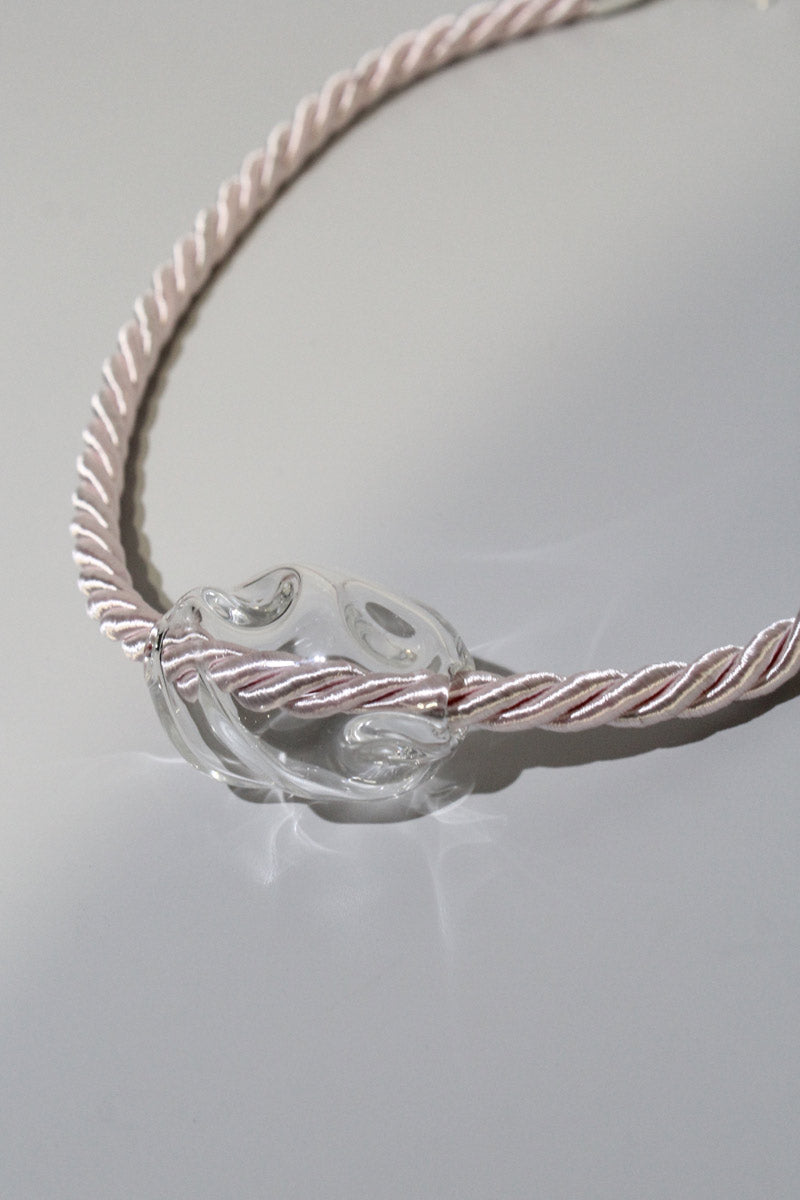 GLASS BEAD NECKLACE / PINK CORD [30% OFF]