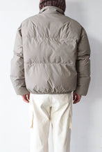 Load image into Gallery viewer, INHALE PUFFA / DOUBLEGANGER BEIGE MEL NYLON