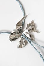 画像をギャラリービューアに読み込む, FLOWER CORD NECKLACE / 925 SILVER PLATED BRONZE/BLUE SILK CORD
