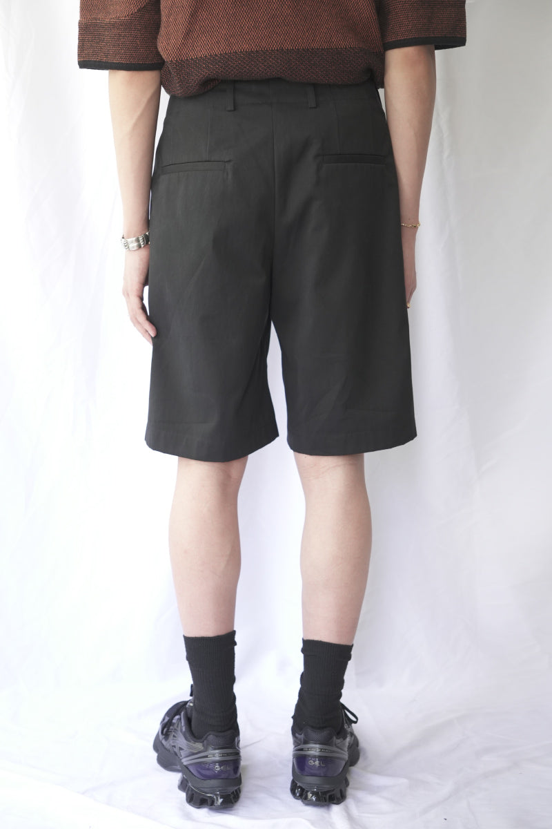 PONTE SHORTS / STUDIO BLACK MICRO CANVAS