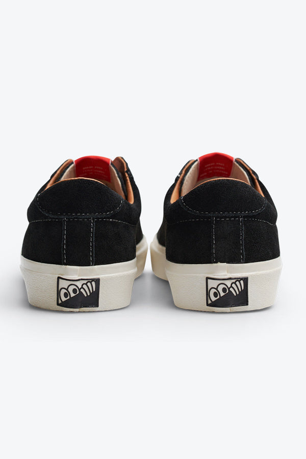 VM001 SUEDE LO / BLACK / WHITE