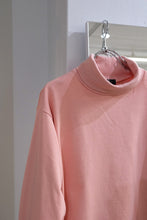 Load image into Gallery viewer, PLAINE TURTLENECK / PINK