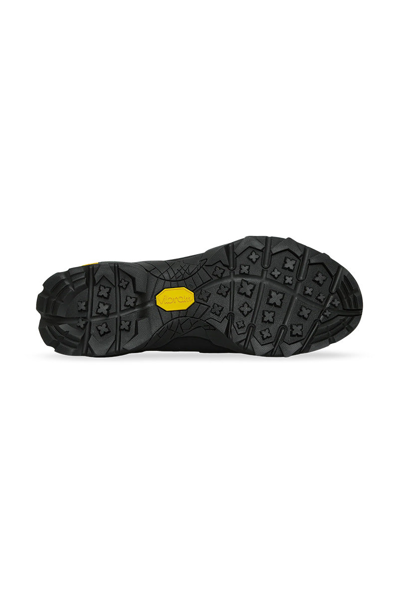 ROA | LOAFER / BLACK トレッキングシューズ – STOCK