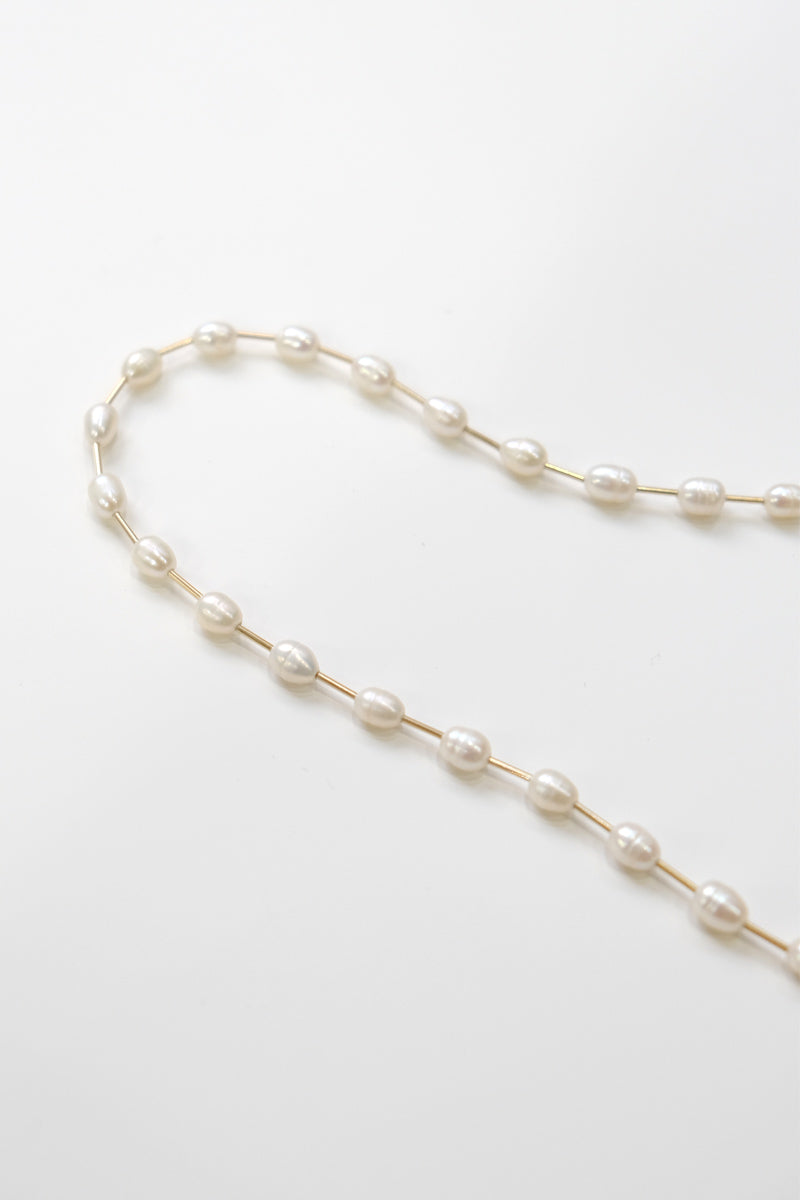 BONAR CHOKER WHITE / GOLD FILLED
