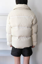 Load image into Gallery viewer, LILIAN DOWN JACKET / LIGHT BEIGE [20%OFF]