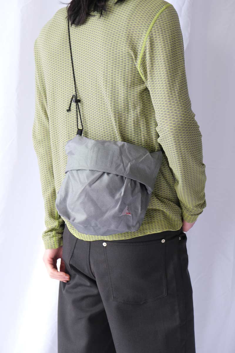 YUNA DYNEEMA CROSSBODY BAG / BLACK