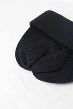 Load image into Gallery viewer, WOOL STANDARD KNIT / BLACK