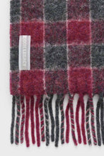 Load image into Gallery viewer, ESTATE SCARF / PINK FUZZY ALPACA CHECK