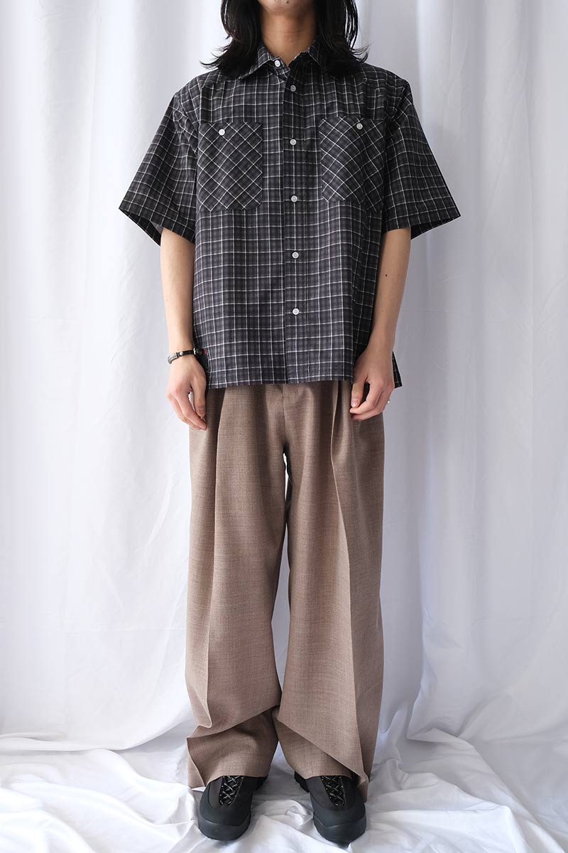 AAIR FLOWEAVE PRINTED CHECK SHORT SLEEVE SHIRT / GREY