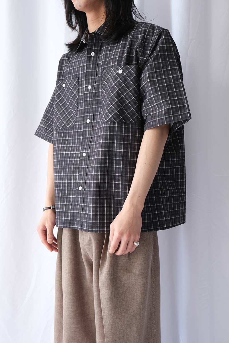 AAIR FLOWEAVE PRINTED CHECK SHORT SLEEVE SHIRT / GREY