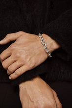 Load image into Gallery viewer, C BRACELET THICK / POLISHED SILVER