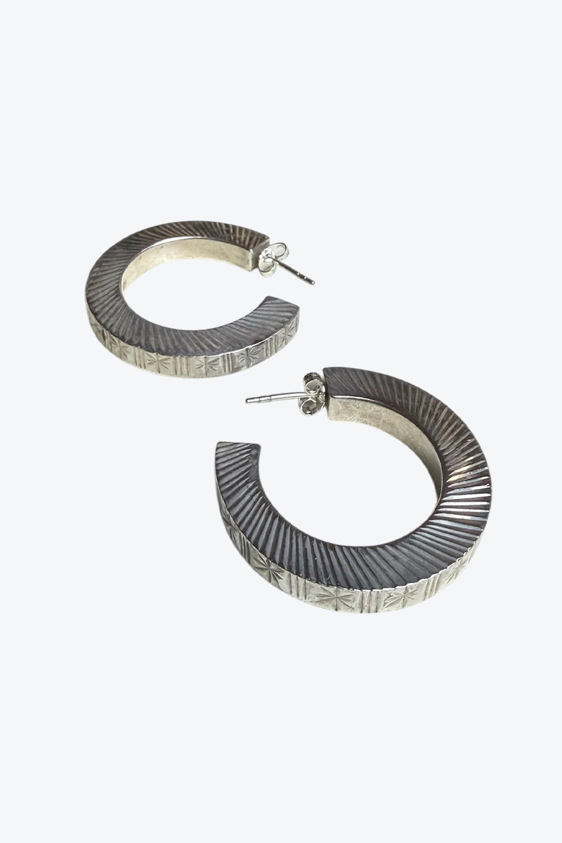 925 SILVER EARRINGS / SILVER