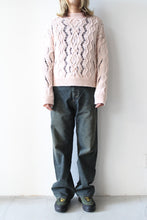 Load image into Gallery viewer, CABLE SONAR ROUNDNECK / DELICATE PINK FISHERMAN WOOL