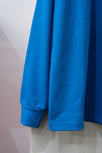 Load image into Gallery viewer, PLAINE TURTLENECK / LIGHT BLUE
