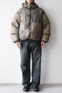 SMOOTH DOWN JACKET / TAUPE