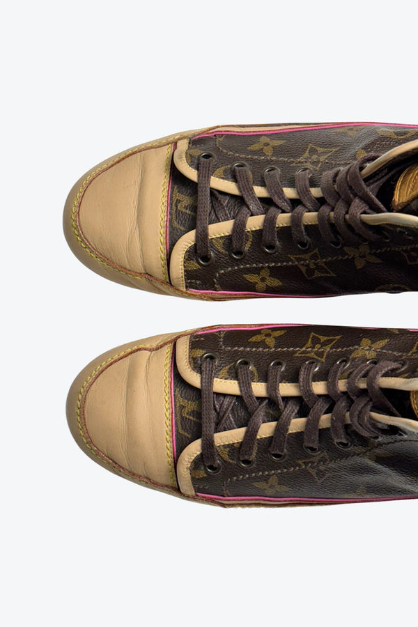 LOUIS VUITTON | MADE IN ITALY LEATHER MONOGRAM SNEAKERS [USED]