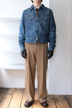 Load image into Gallery viewer, TRUCKER JACKET / VINTAGE DENIM