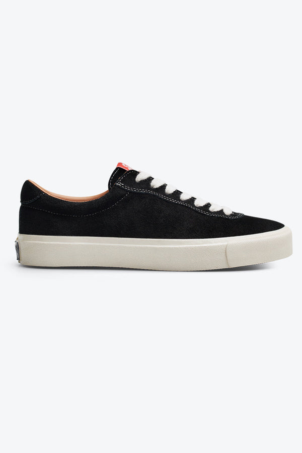 VM001 SUEDE LO / BLACK / WHITE