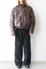 Load image into Gallery viewer, BOX JACKET / SHINY BROWN NYLON