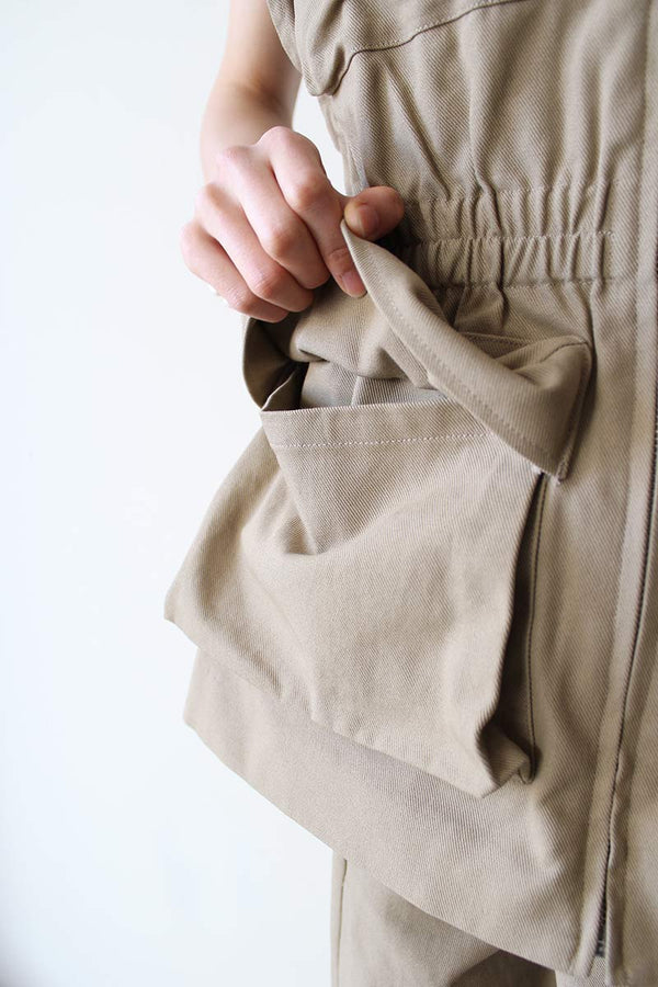 POCKETS UTILITY GILET / BEIGE [40%OFF]