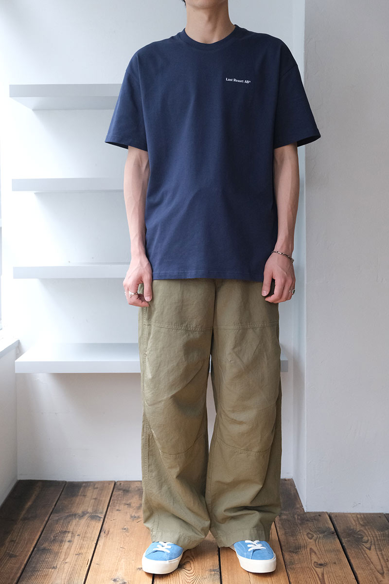 ATRAS MONOGRAM TEE / DRESS BLUE