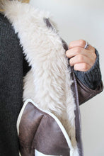 Load image into Gallery viewer, ASANTE JACKET / FAUX AVIATOR