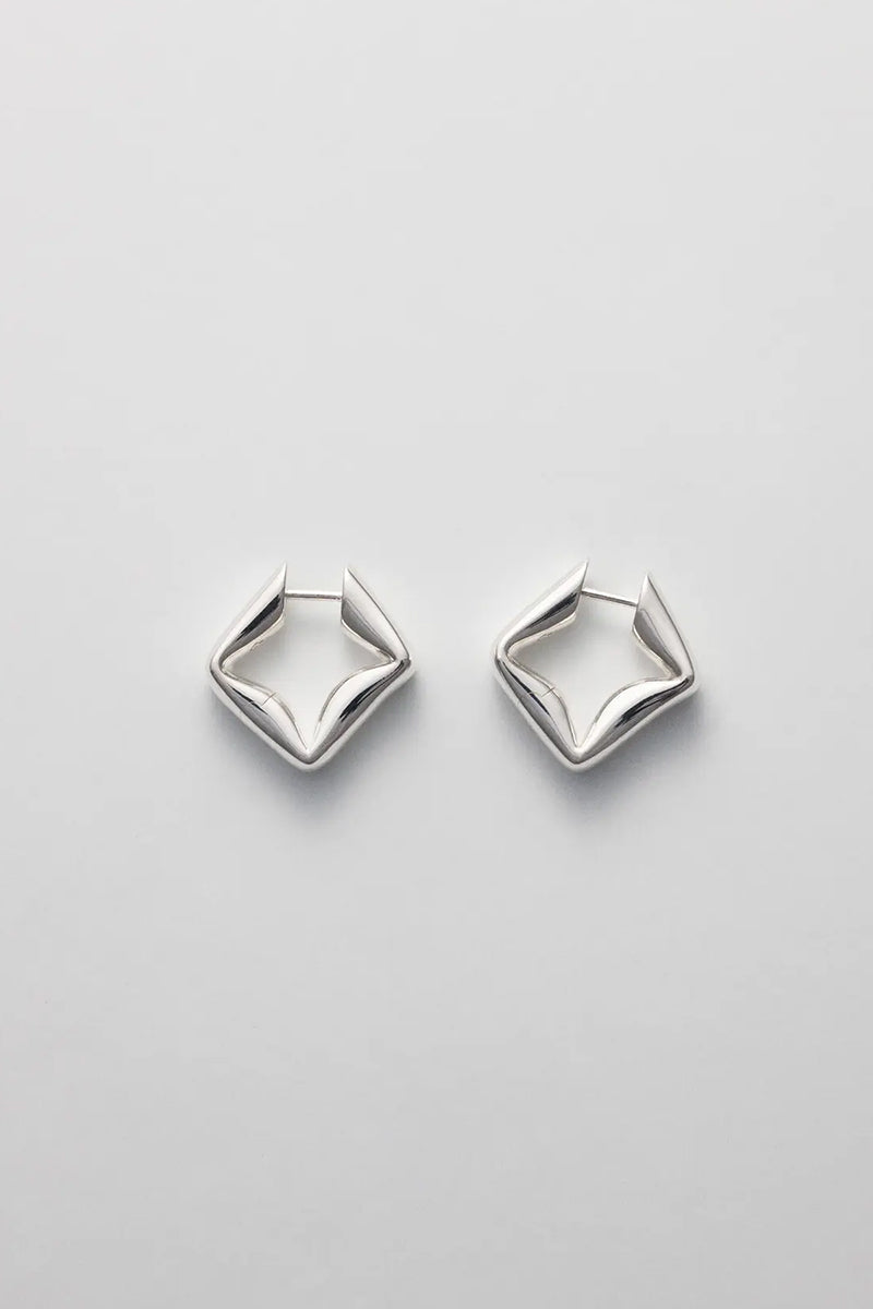 STRAW EARRINGS SMALL SINGLE / 925 STERLING SILVER [4月入荷予定]