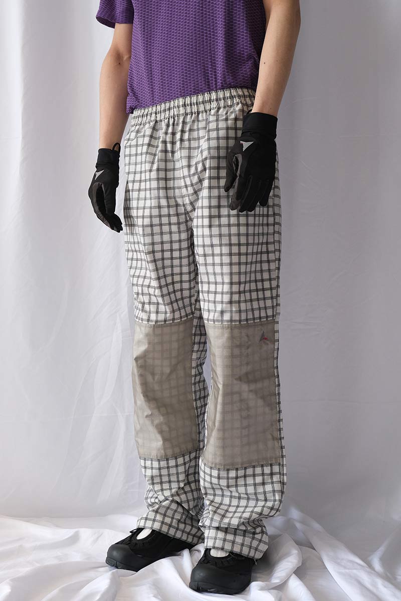 AAIR FLOWEAVE PRINTED CHECK ELASTICATED WAISTBAND PANTS / WHITE