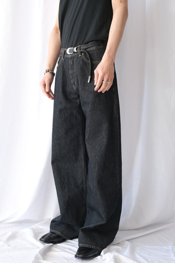 SHAKE JEANS / RINSED BLACK