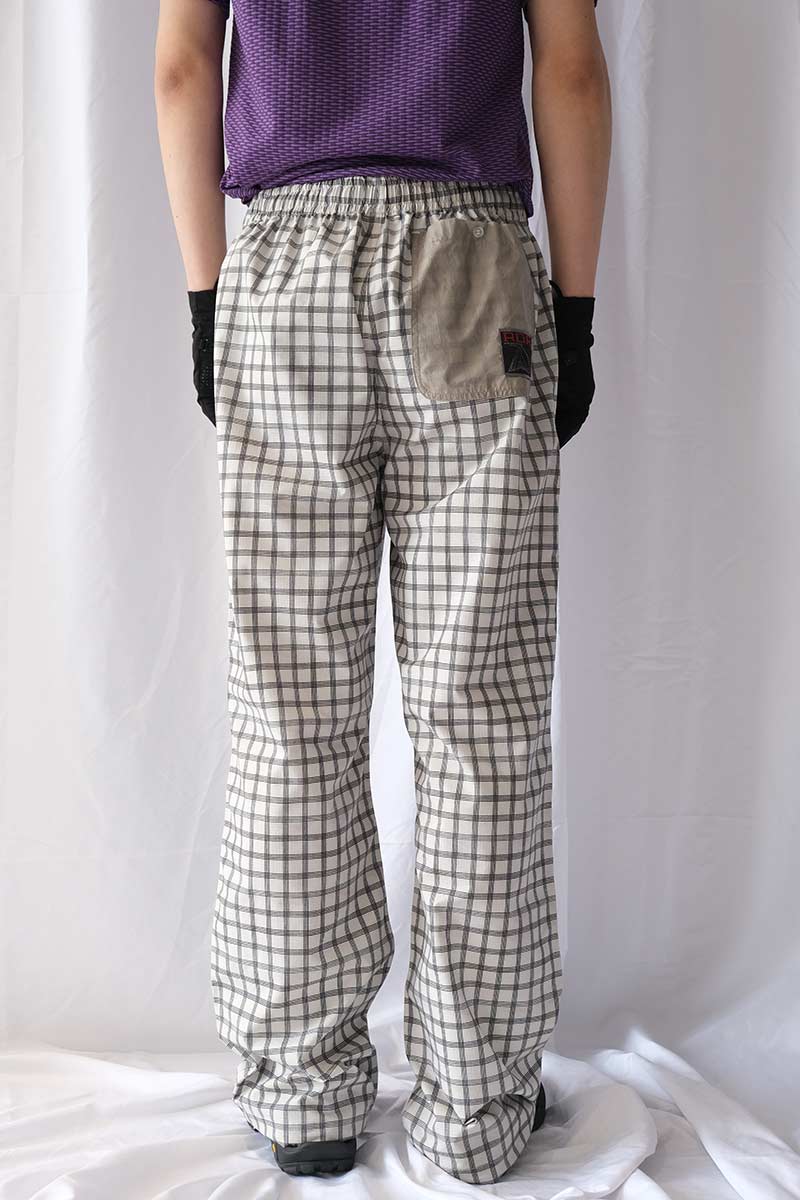 AAIR FLOWEAVE PRINTED CHECK ELASTICATED WAISTBAND PANTS / WHITE