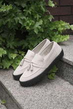 Load image into Gallery viewer, VM005 LOAFER / WHITE/BLACK