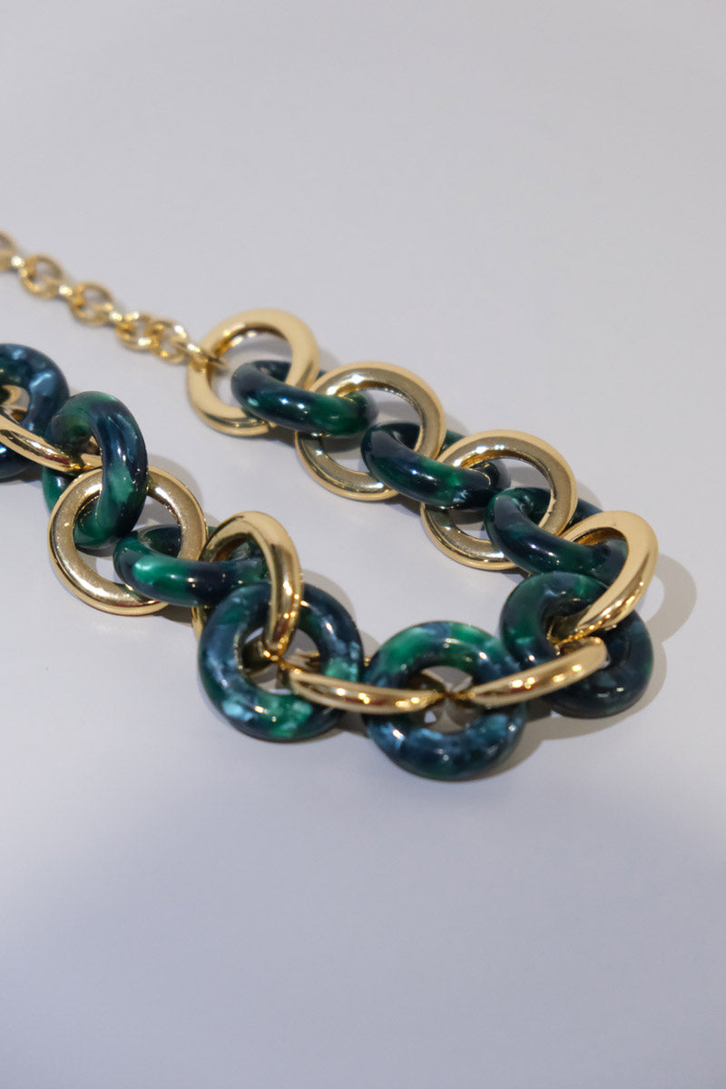 GOLD FILLED AND RESIN NECKLACE / GOLD