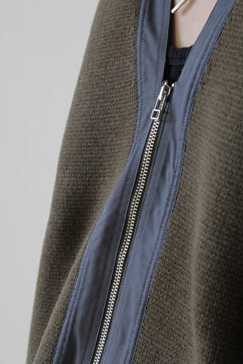 ON VEST / DARK KHAKI [60%OFF]