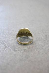 33'S 10K GOLD RING 3.7G / GOLD