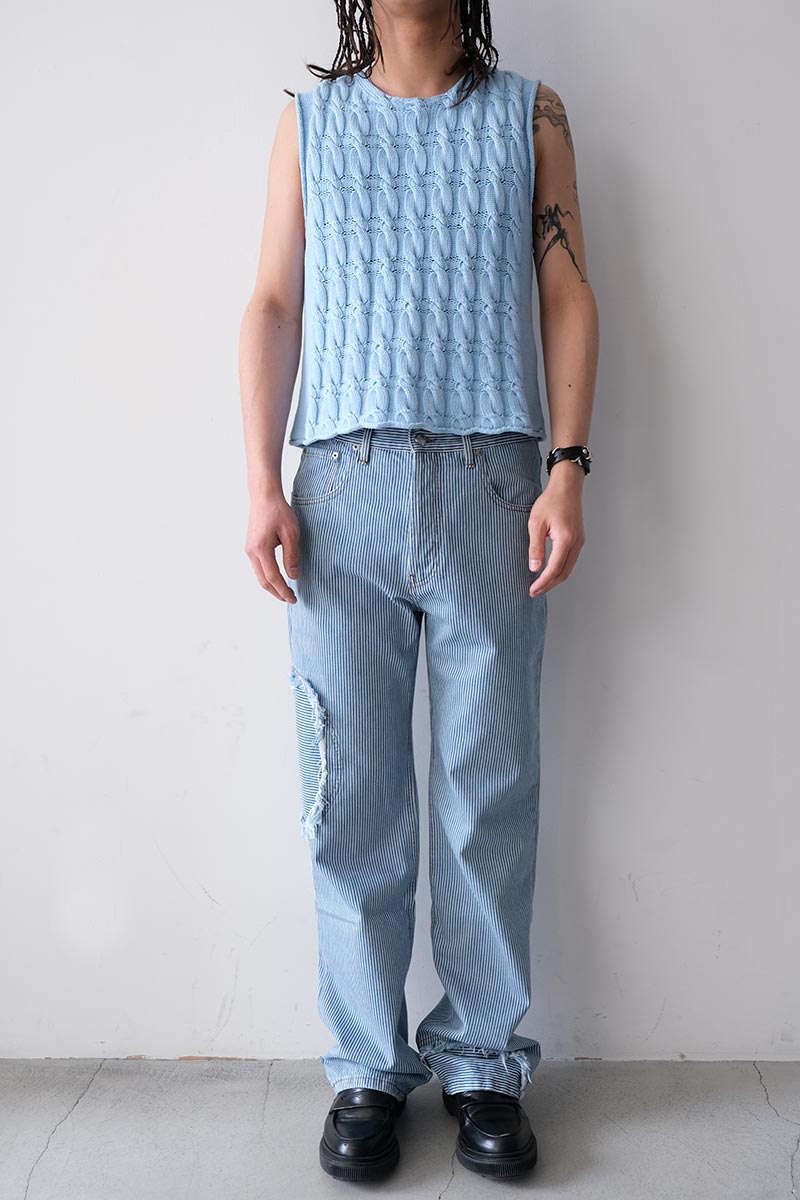 CIRCLE WINDOW JEANS / LIGHT WASH BLUE STRIPE [30% 할인]