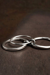 CONNECTED RING INFINITY / STERLING SILVER