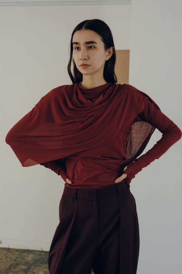 SHEER FRAISE SIDE TUCK TOP / WINE