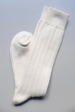 Load image into Gallery viewer, COTTON RIB HI-SOCKS / OFF WHITE